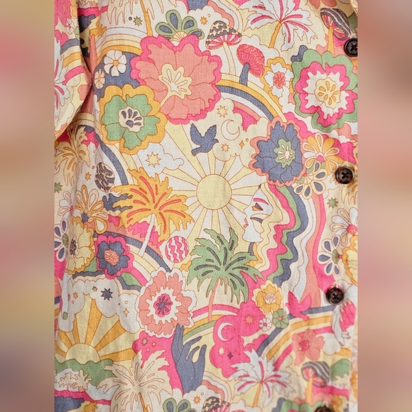 Marine Layer Women's Groovy Button Down Cropped Short Sleeve Shirt - Picture 3 of 5